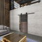 Glasschiebetür BARN-LINE Loft Rosteisen Genietet 21 Auf Grauglas Glasschiebetür BARN-LINE Loft Rosteisen Genietet 21 Auf Grauglas